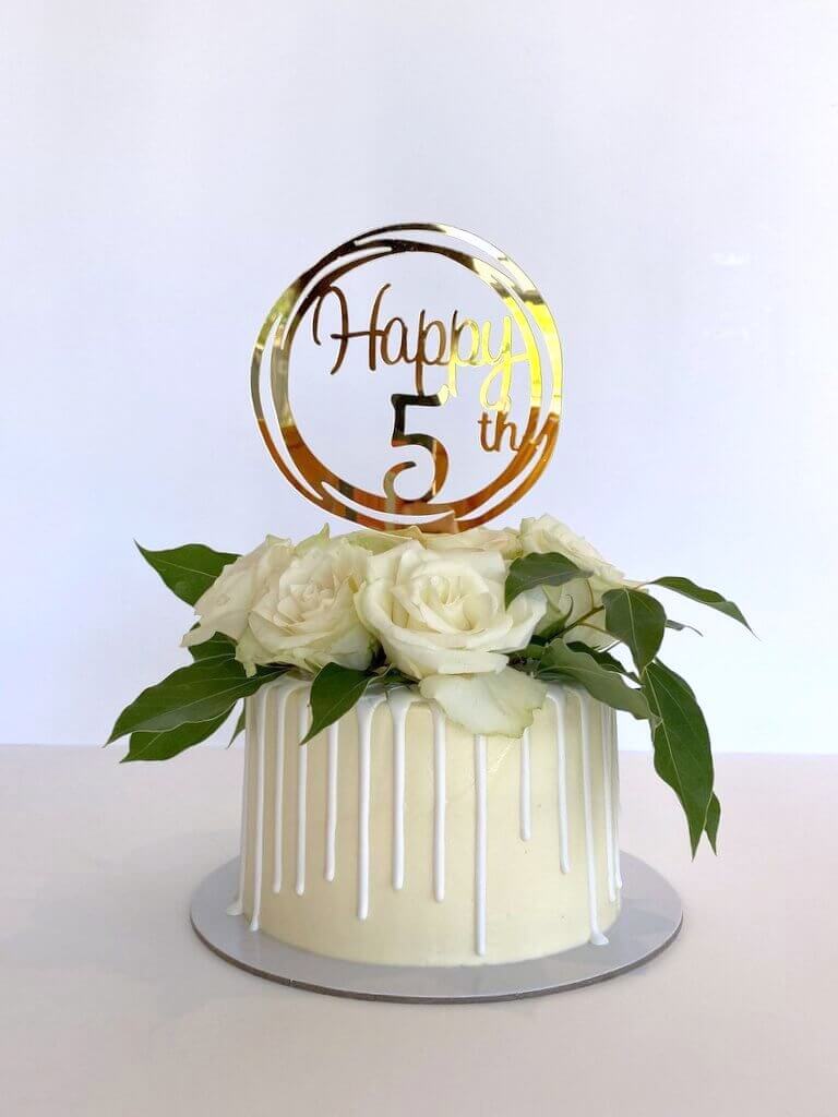 Happy 5th Anniversary Gold Hearts Edible Cake Topper Image ABPID57208 – A  Birthday Place