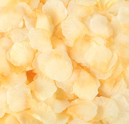 artificial fake peach silk wedding rose petals