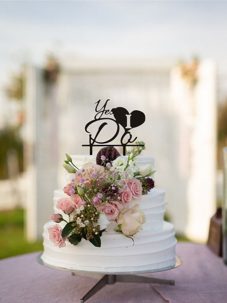Black Acrylic 'Yes I Do' Wedding Cake Topper - Online Party SuppliesBlack Acrylic 'Yes I Do' Wedding Cake Topper - Online Party Supplies