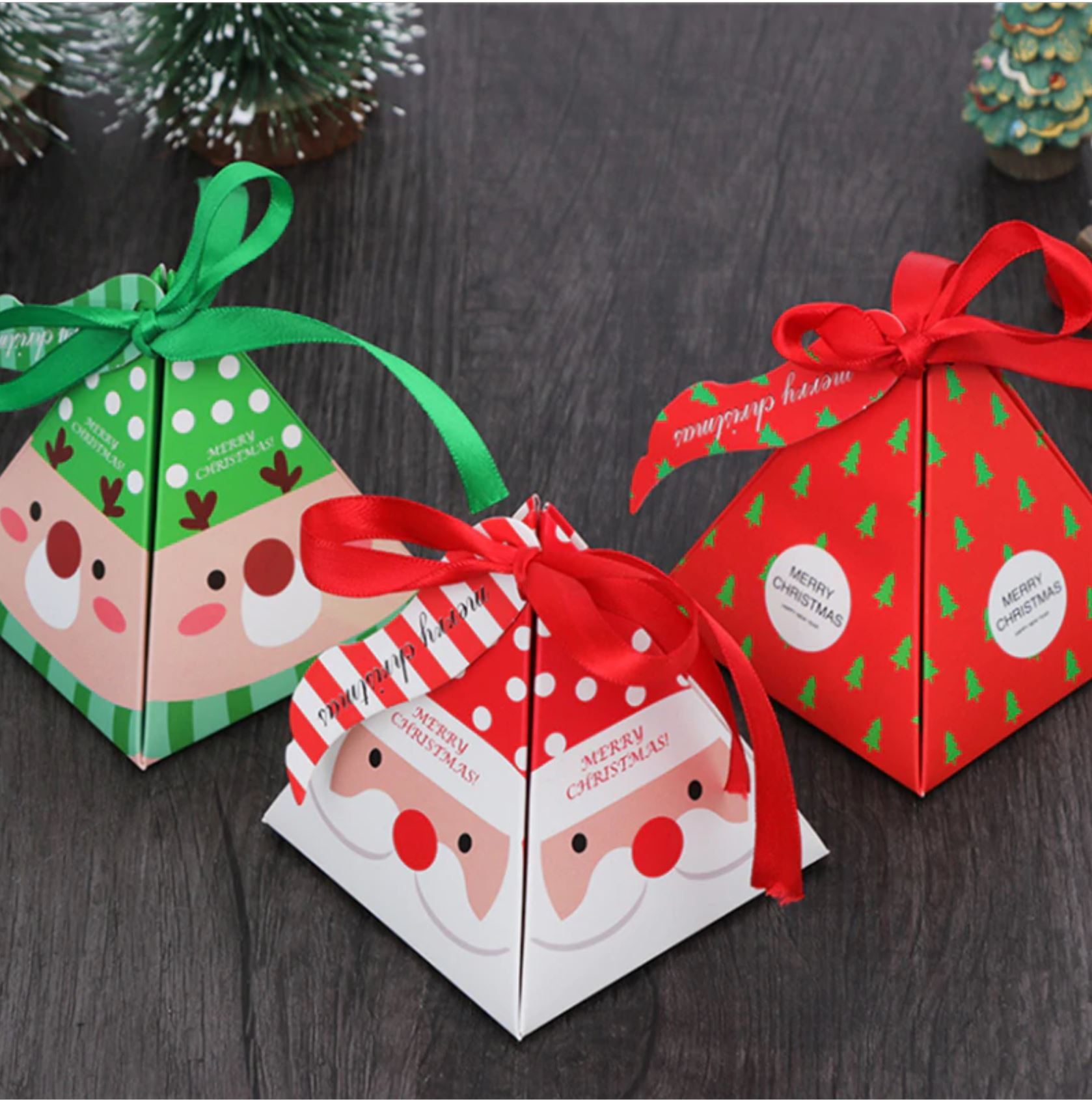 Decorative Pyramid Christmas Gift Boxes 6pk