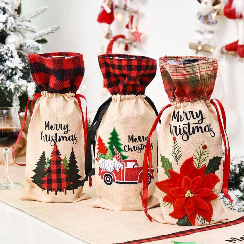 Hessian Merry Christmas Bottle Cover - xmas trees poinsettia flower ute