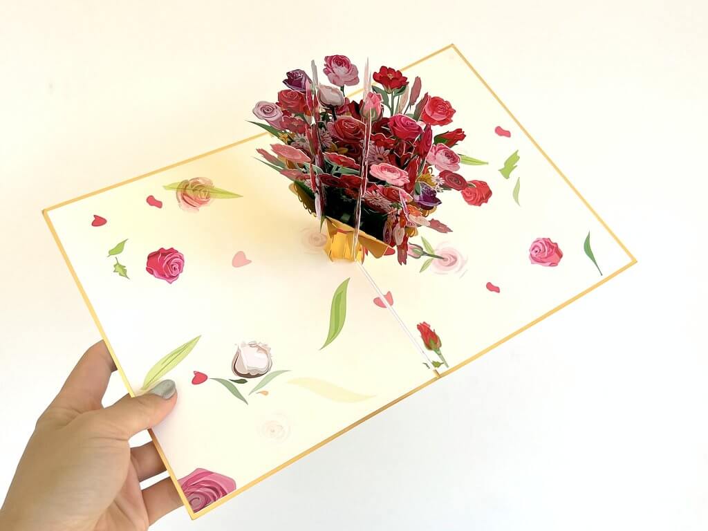 Handmade Luxury Gold Embossing Romantic Sweetheart Rose Bouquet 3D Valentine's Day Pop Up Greeting Card