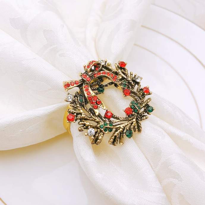 Metal Rhinestone Christmas Napkin Ring - Xmas Wreath